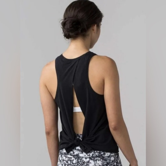 Lululemon In the Open Tank - Picture 7 of 9